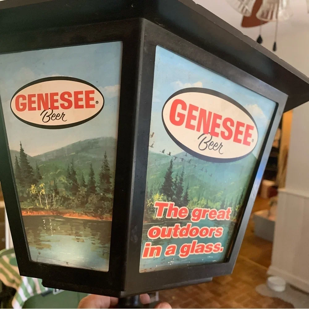Vintage 1970’s GENESEE Beer 3 Sided Wall Lantern Lamp Bar Light Sign Game Room